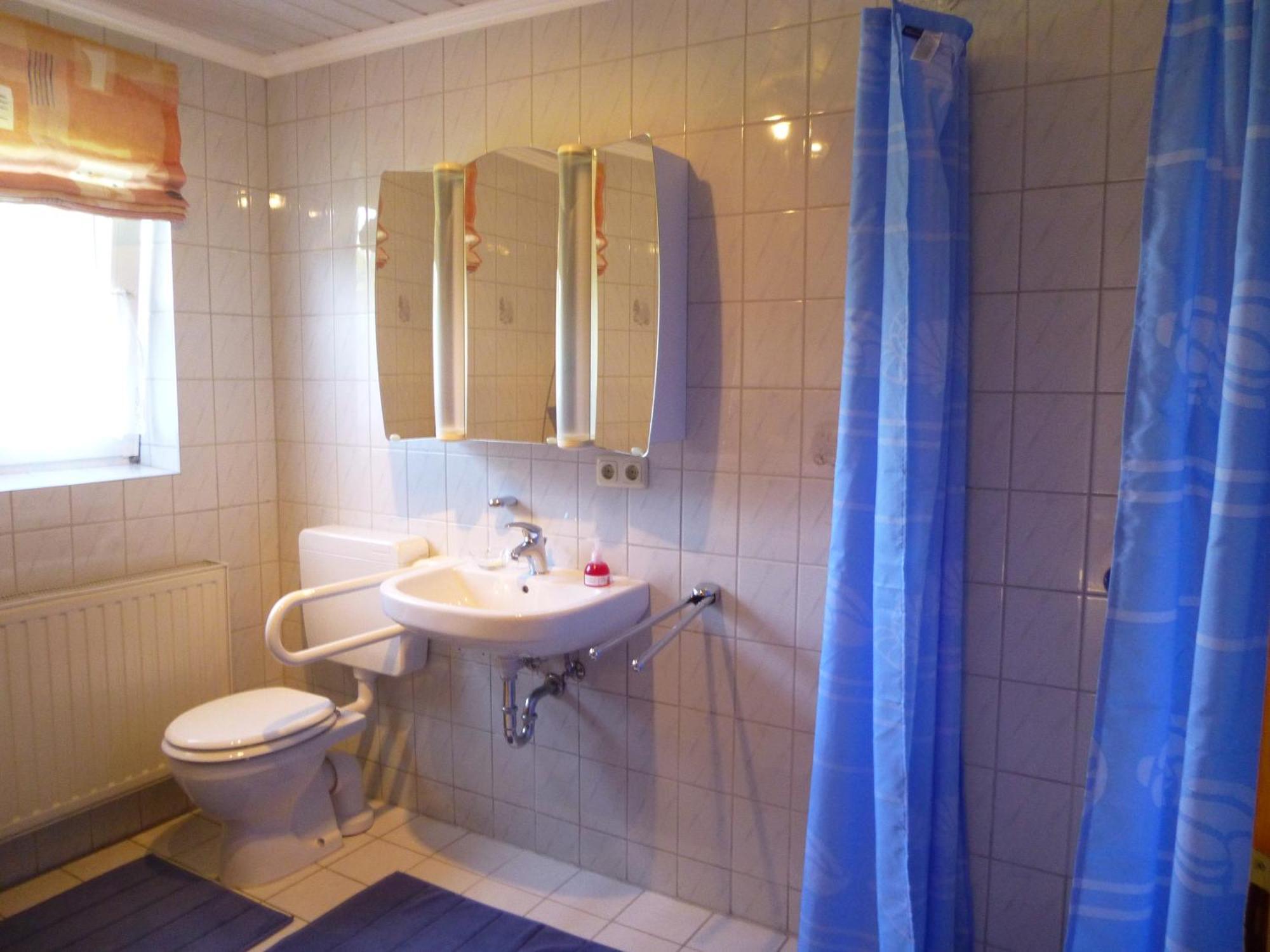Ferienwohnung Stoeterau - Ebenerdige Fewo Mit Sonnenterrasse Erfde Екстериор снимка